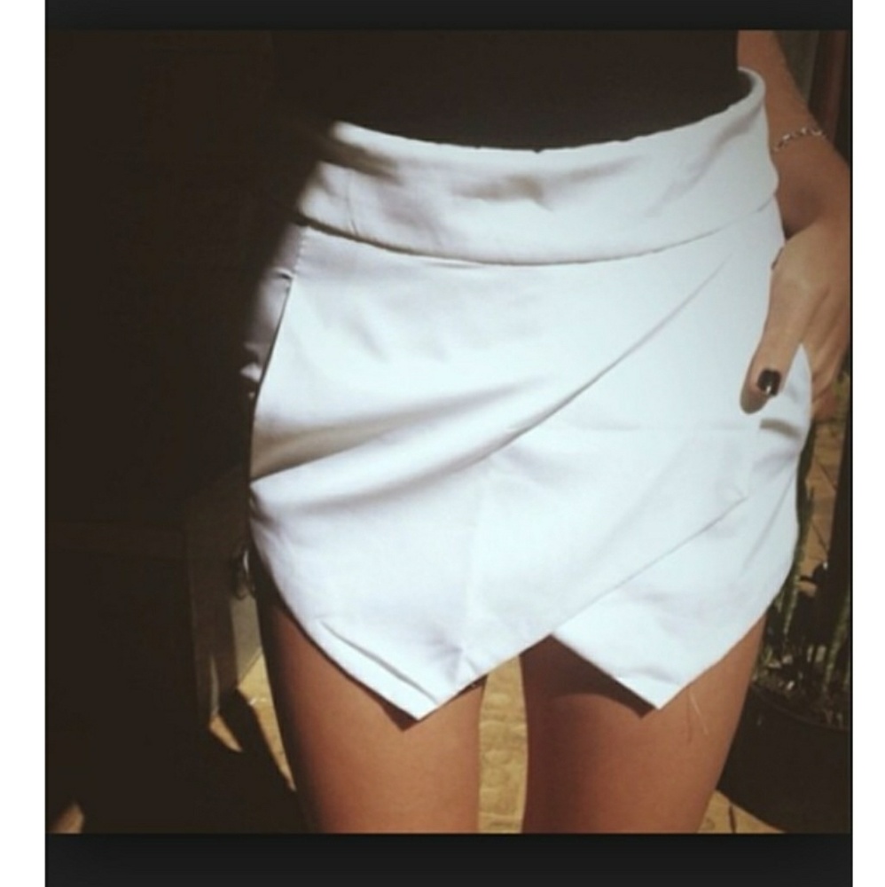 Charles Richards Skort